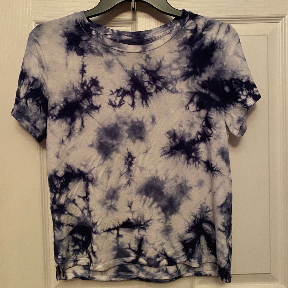 Aeropostale cropped tee